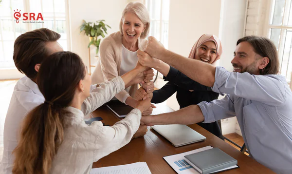 Đội ngũ vận hành quyết định trực tiếp đến hiệu suất và trải nghiệm khách hàng tại cửa hàng
