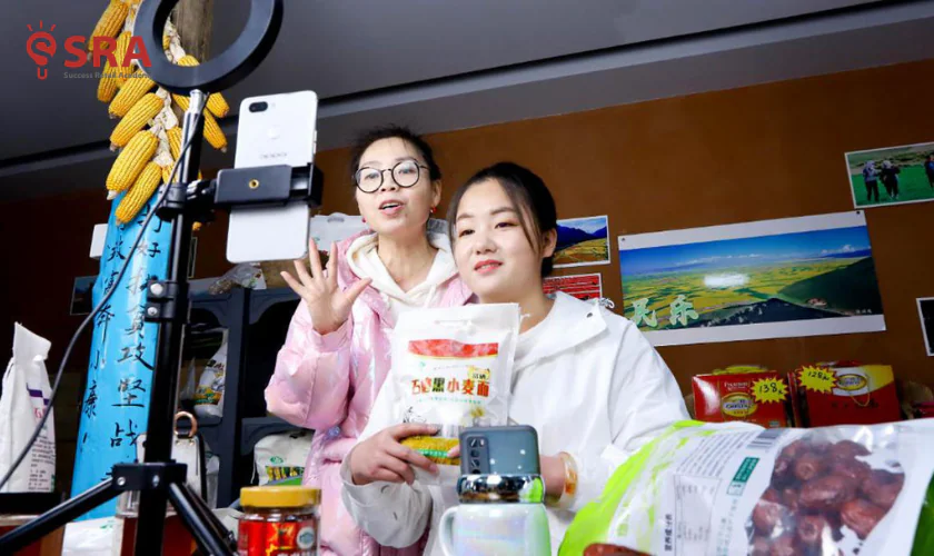 Kinh doanh online bằng cách livestream trên đa nền tảng