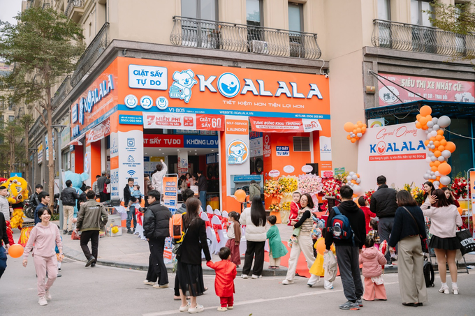 Buổi khai trương cửa hàng Koalala tại Hà Nội. Ảnh: Koalala