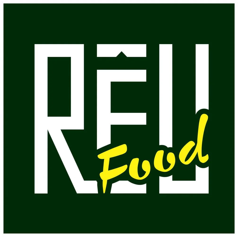 Logo Rêu Food - học viên tiêu biểu ngành F&B của Trường SRA